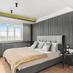 Two Bedroom Flat In Kensington
