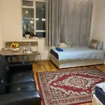 Ground Floor One Bedroom Bayswater Central London