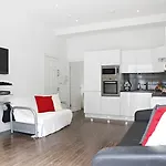 Holiday Lets London - I2