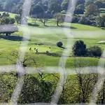 Beautiful Richmond Park Views & Stay