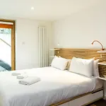 Charming 2 Bedroom Apartment In Kentish Town