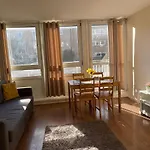 2-Bedroom Flat In Regents Park-Euston-Camden
