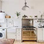 Artsy Dalston Flat