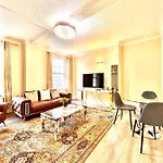 Stunning Marble Arch Apartment, 2-Bedroom