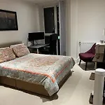 Lovely Stay Near Central London