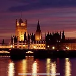 Thames View & Free Parking - Perfect Long Stay Workers Only