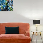 Hububb Luxury Kensington Apartments