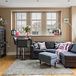 Westminster Big Ben Apartment