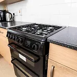 Lovely Flat In Crouch End