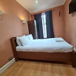 Cute One Bedroom Apartment