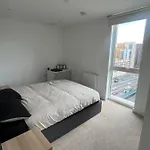 London City Two Bedroom Apartment