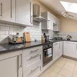 Modern 1 Bed Attic Apartment In Brixton
