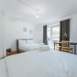 Holloway Road Double Rooms - 5