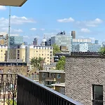 Club White London Bridge One Bedroom Apartment