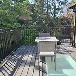 New - Family 2 Bedroom London Apartment In Quiet Street Near Parks 107-3 1Fl