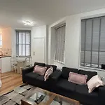 Marble Arch Apartment, 2-Bedroom