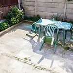 Stylish 4Bd House With Private Garden - Stratford
