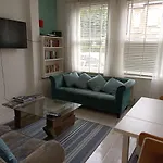3 Bed Lovely Garden Flat Wandsworth