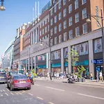 Flat In London