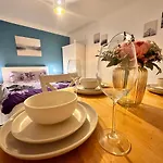 Lovely 2-Bedroom Apartment In Central London