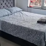 Modern 2 Bdr Apartment