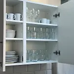 Entire 5 Bedroom Home With Garden - Sleeps 9