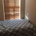London Sw19 2 Bed 2 Bath Private Flat