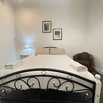 Private Double Room In Stratford