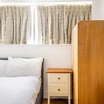 Cozy 2 Bedroom Flat - Sleeps 6