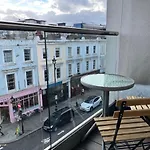 Victoria Suite