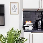 2 Bed Apartment