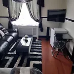 Lackco\'S Kingsize Luxurious Room