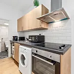 Canary Wharf Apartments