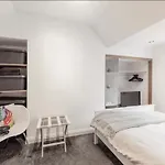Hdl Soho Apartment