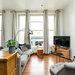 Cozy Studio / Earls Court / Kensington
