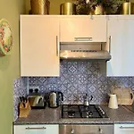 Charming 1 Bed Victorian Flat In Islington