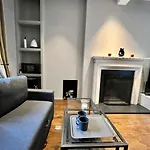 4 Floor Apartment In Covent Garden