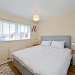 Modern House Near Canary Wharf, Excel, Greenwich