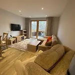 2 Bedroom Acton Apartment