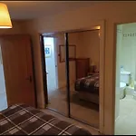 Double Room With En-Suite Bathroom