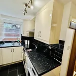 One Bed Apartment In Camden London