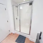 Amazing Flat Near South Kensington - 2 To 3 Bedrooms