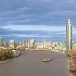 River Side View Luxury Penthouse Apartment