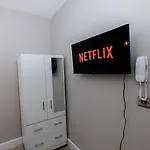 Ensuite Room With Garden