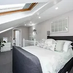 Amazing Lovely 1Bdr Apartment, South London