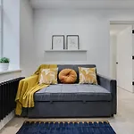 Deluxe 1 Bed Flat - Shoreditch, Aldgate & The City Of London