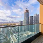 Chic 1Bd Flat Wviews Of The Shard - South Quay!