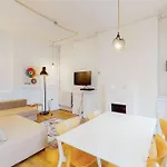 Modern 2 Bed Maisonette In Farringdon Barbican