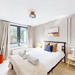 Stunning 2 Bed Apartment With View Of The Shard