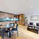 Stunning 2 Bed Apartment With View Of The Shard